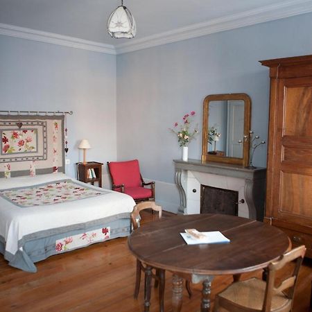 Le Relais Du Passe-Heures Cenans Esterno foto